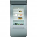 Sub-Zero  Classic 21.6 Cu. Ft. Bottom-Freezer Built-In Refrigerator with Glass Door - Stainless steel